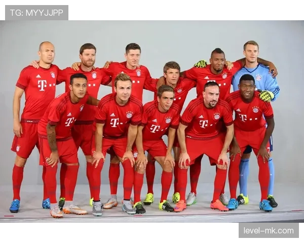 拜仁慕尼黑重塑球队架构：青春风暴与经验老将携手迎战新赛季