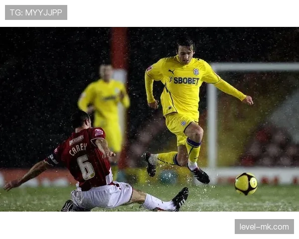 法马中场近期状态回暖,助力球队竞技水平持续提升 法马中场近期状态回暖,助力球队竞技水平持续提升